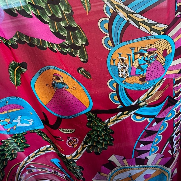 Hermes Scarf. ‘L'Ombrelle Magique’. 100% Muslin Silk. Very Large. Pierre Marie. - Picture 15 of 16